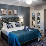 Fernhill House Hotel&Gardens Hotel