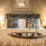 Fernhill House Hotel&Gardens 4*