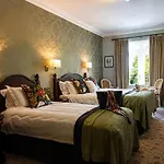 Hotel Fernhill House Hotel&Gardens