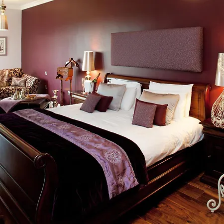 Fernhill House & Gardens 크로나킬티