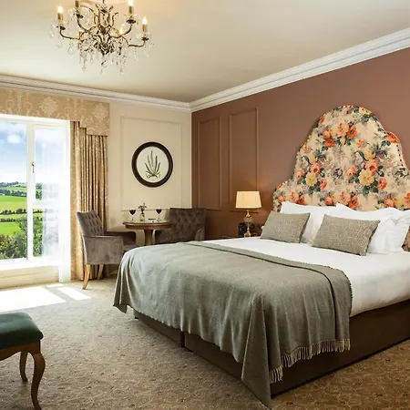 Fernhill Hotel & Estate