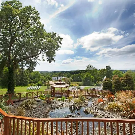 מלון Fernhill House & Gardens