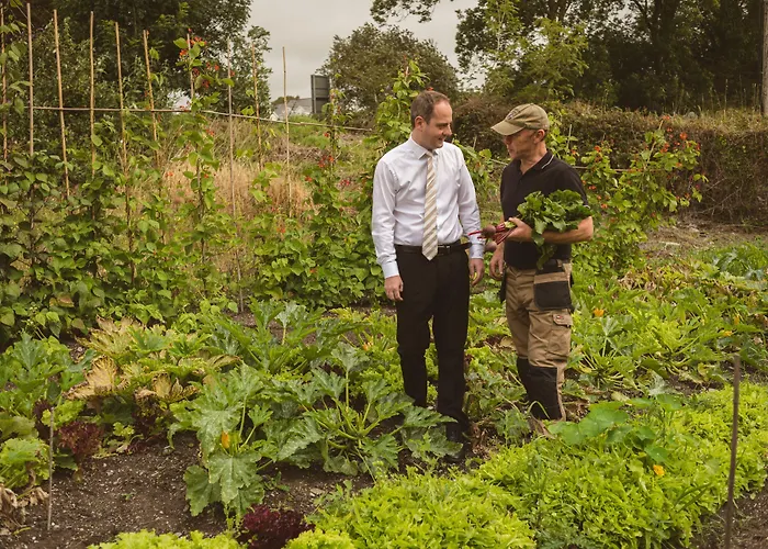 Hotel Fernhill House & Gardens 4*