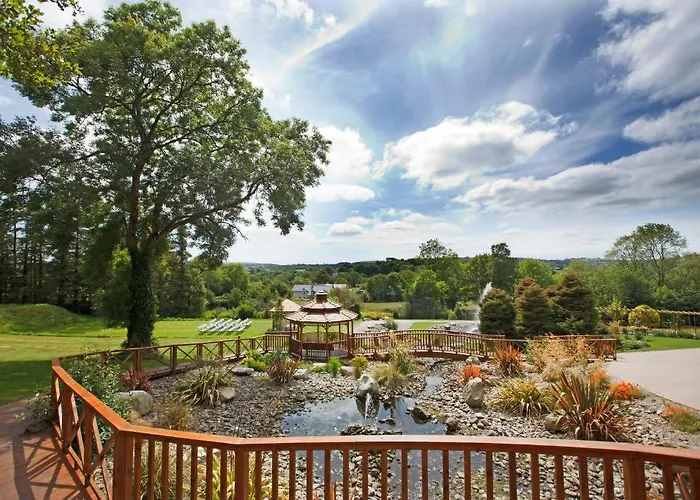 فندق Fernhill House & Gardens